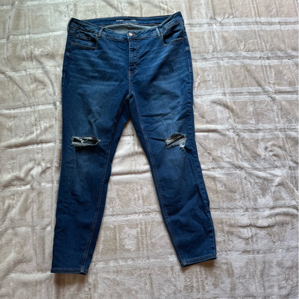 Women’s Old Navy skinny Jeans